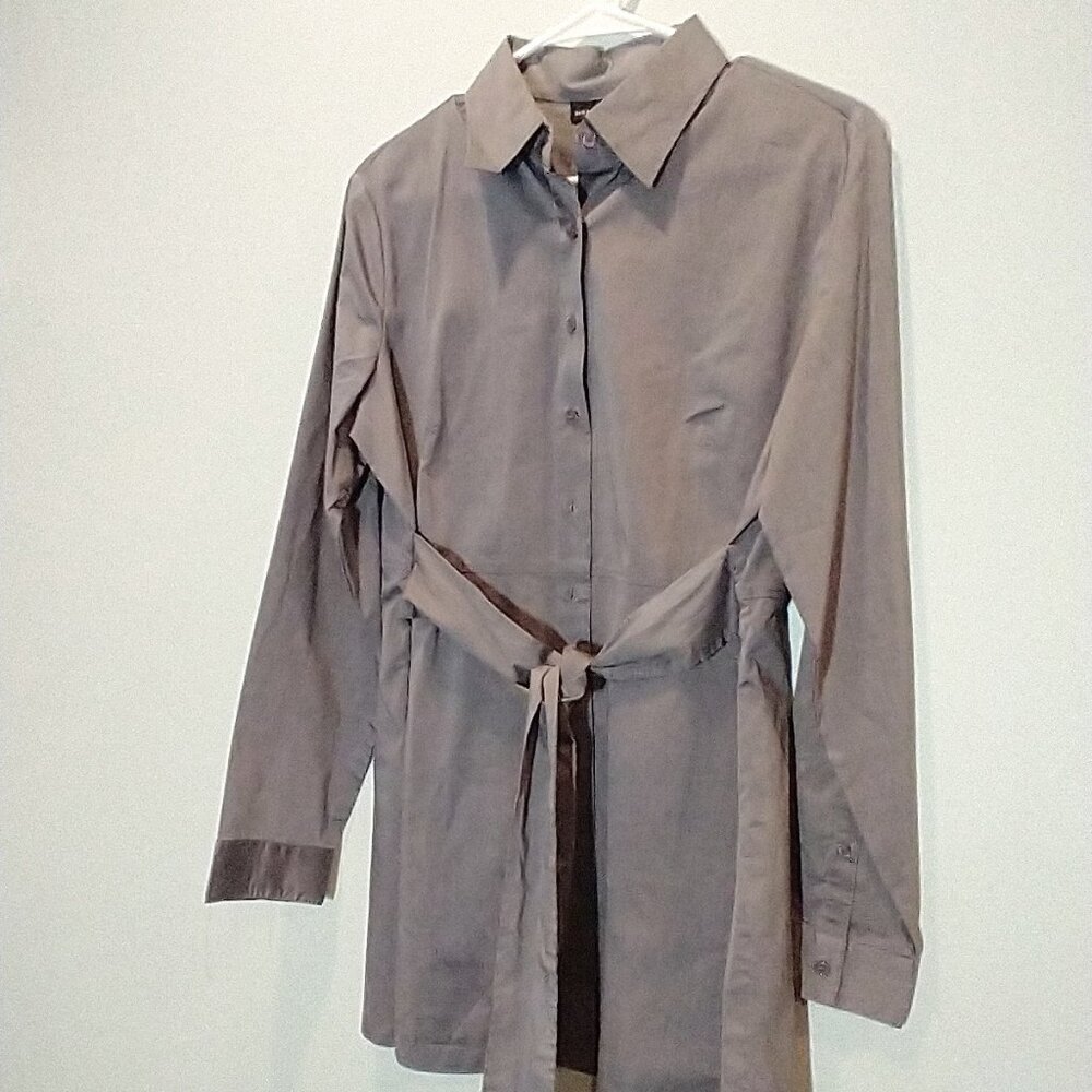 New York & Company Belted Blouse Size L